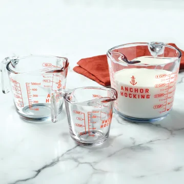 Anchor Hocking 91557Ahg17 2 qt. (8 Cups) Glass Measuring Cup / Batter Bowl with Red Lid, Clear